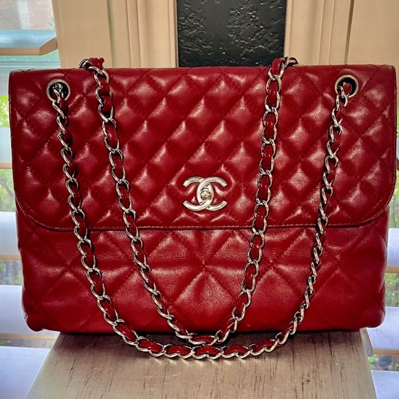 CHANEL Quilted Lambskin JUMBO CLASSIC Business BAG - Picture 6 of 16